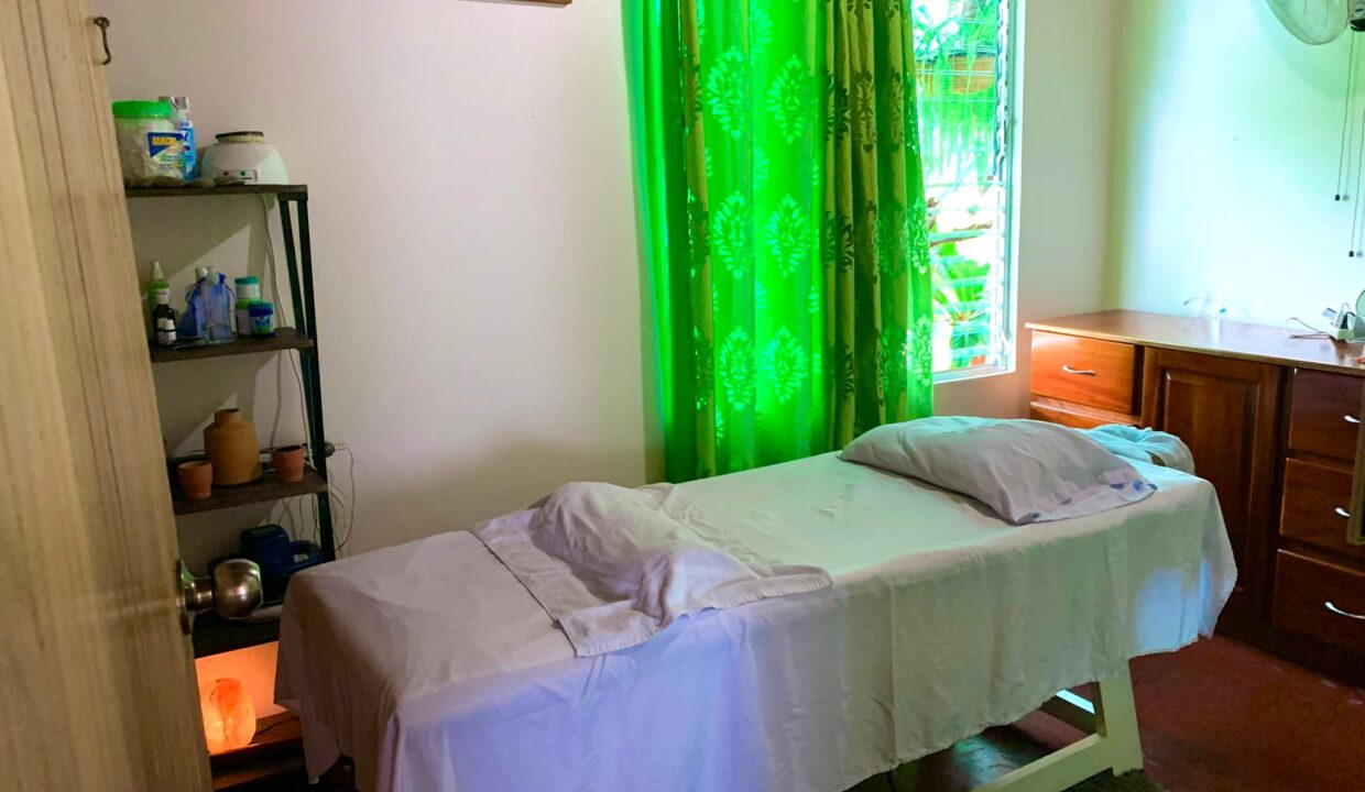 Sona Fluca House for sale home for sale la fortuna costa rica real estate arenal volcano hot springs