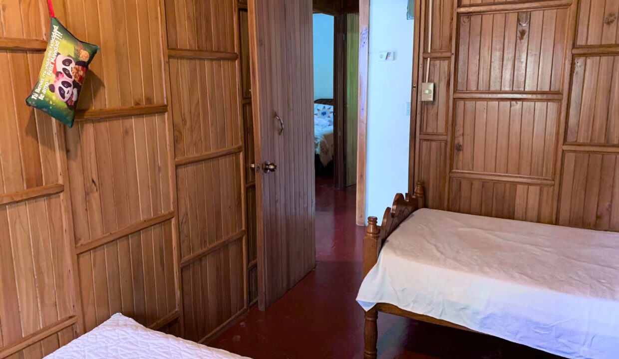 Sona Fluca House for sale home for sale la fortuna costa rica real estate arenal volcano hot springs
