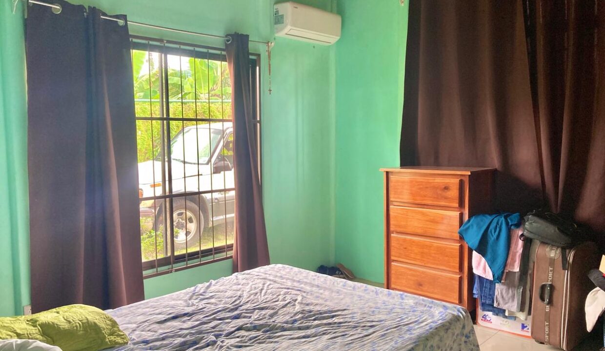 income property airbnb for sale la fortuna costa rica real estate arenal volcano hot springs mountain