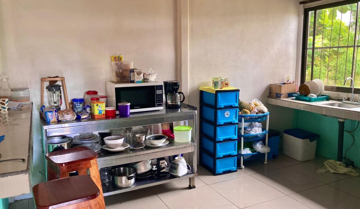 income property airbnb for sale la fortuna costa rica real estate arenal volcano hot springs mountain