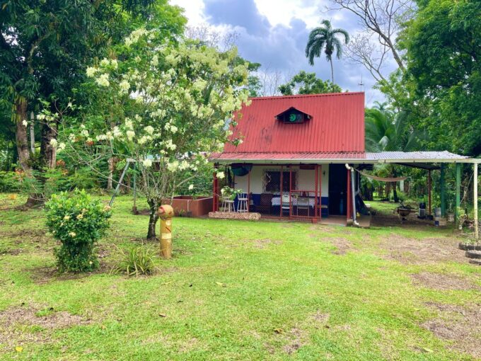 house for sale la fortuna costa rica real estate arenal volcano hot springs canal chachagua