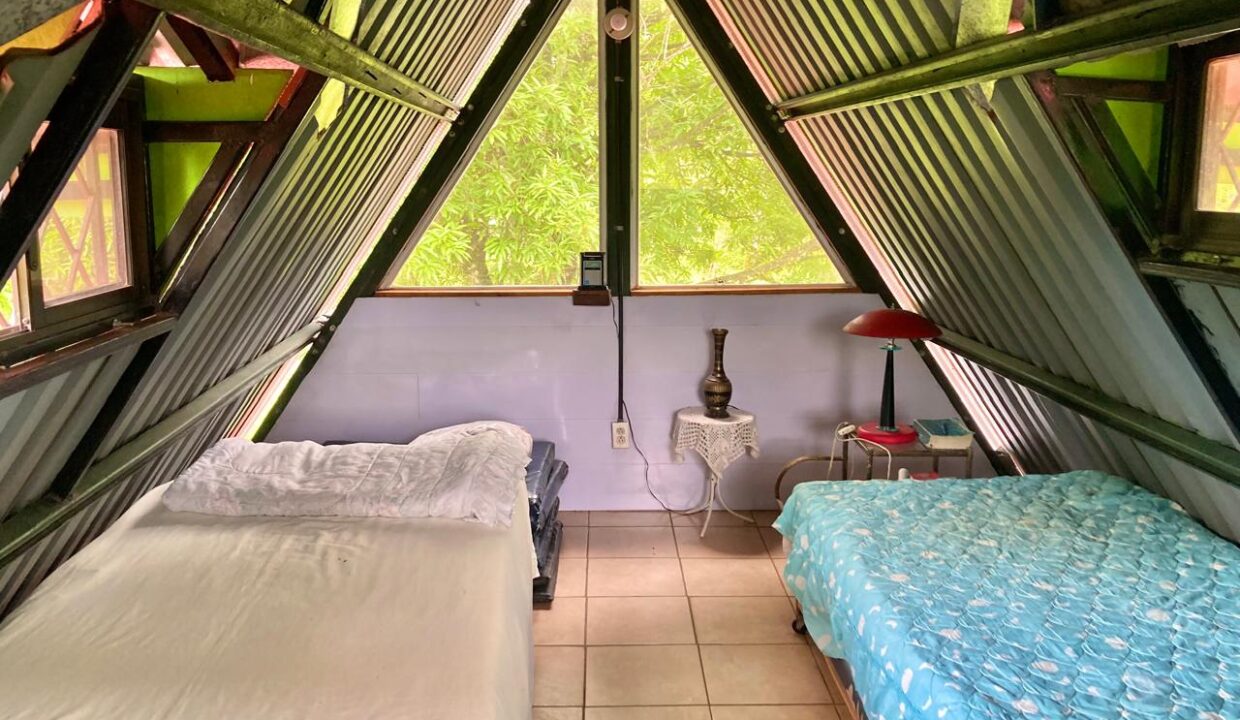 penas blancas house for sale la fortuna costa rica real estate arenal volcano hot springs canal chachagua