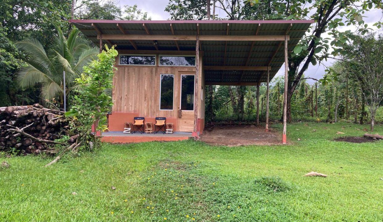 secluded house for sale river la fortuna costa rica real estate arenal volcano hot springs canal chachagua