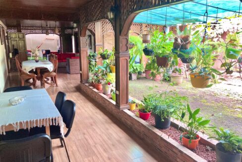 la fortuna costa rica real estate arenal volcano hot springs income property airbnb