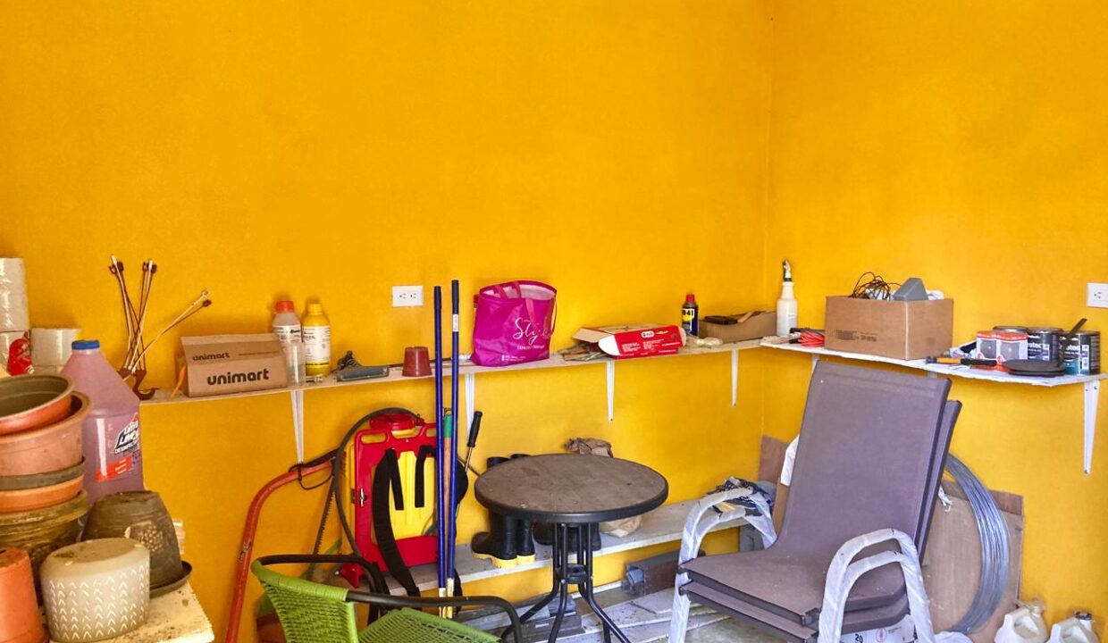 la fortuna costa rica real estate arenal volcano hot springs income property airbnb for sale