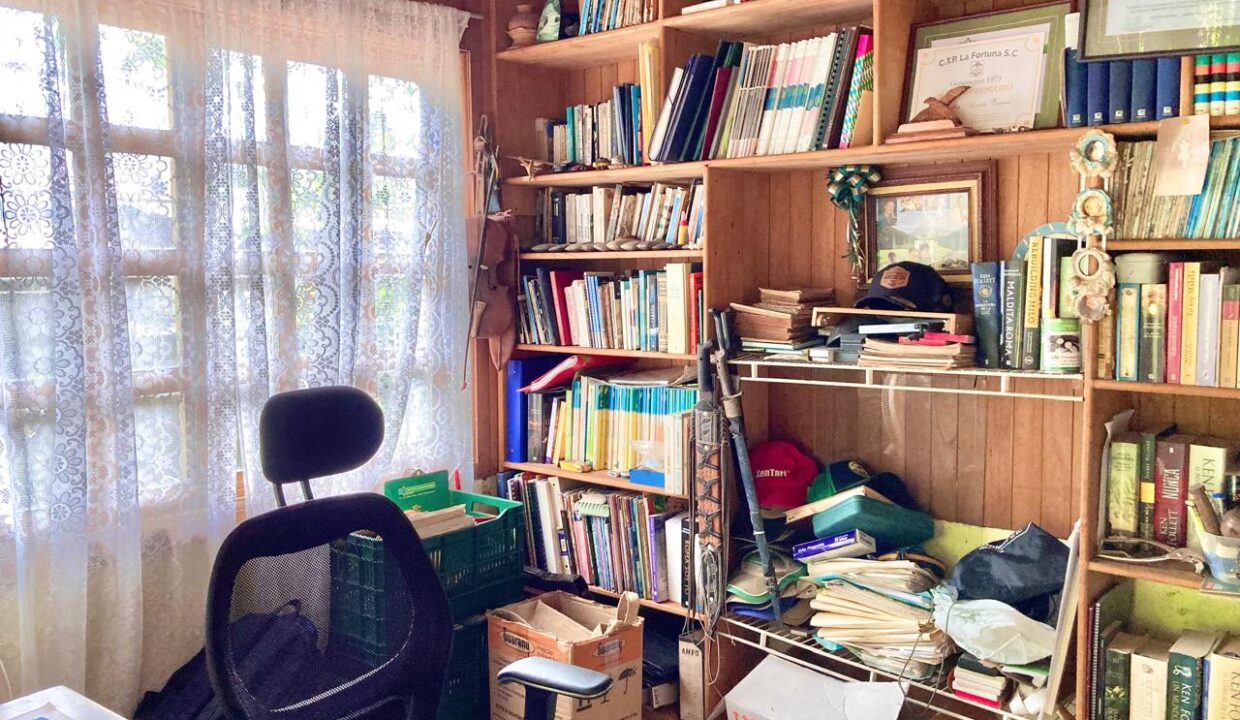 Library and Lounge – La Fortuna Costa Rica Cedar Home for Sale