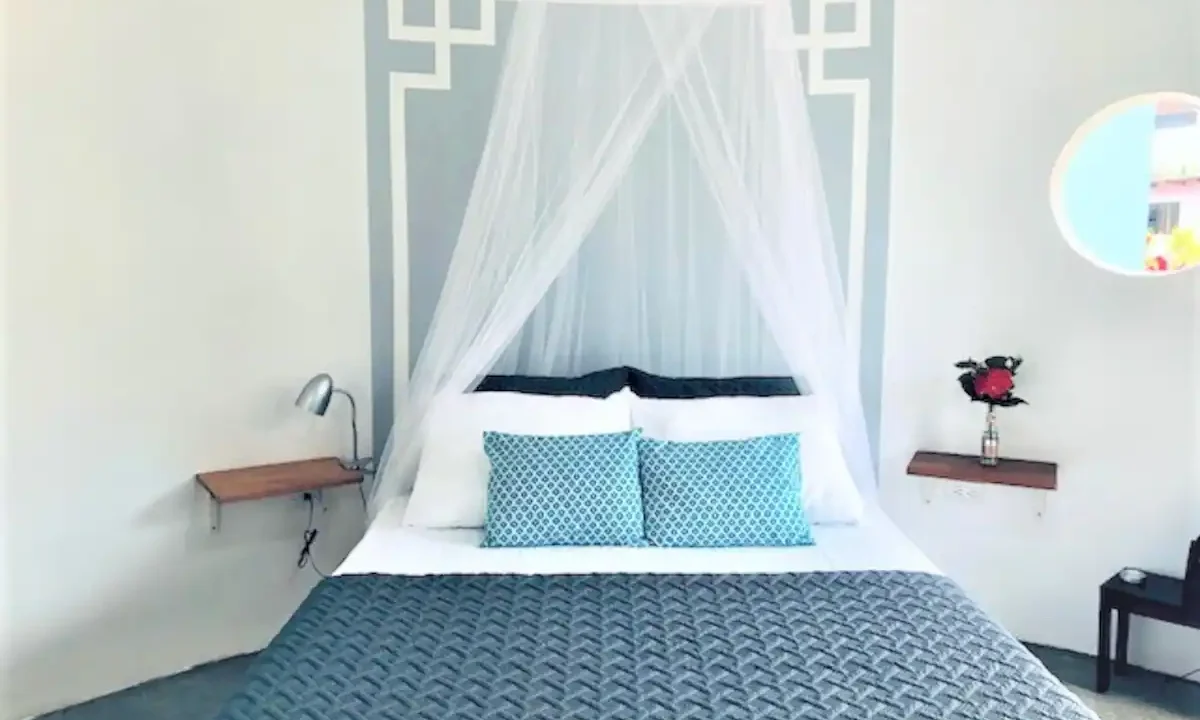 yellow House Circular Studio in La Fortuna Costa Rica bed