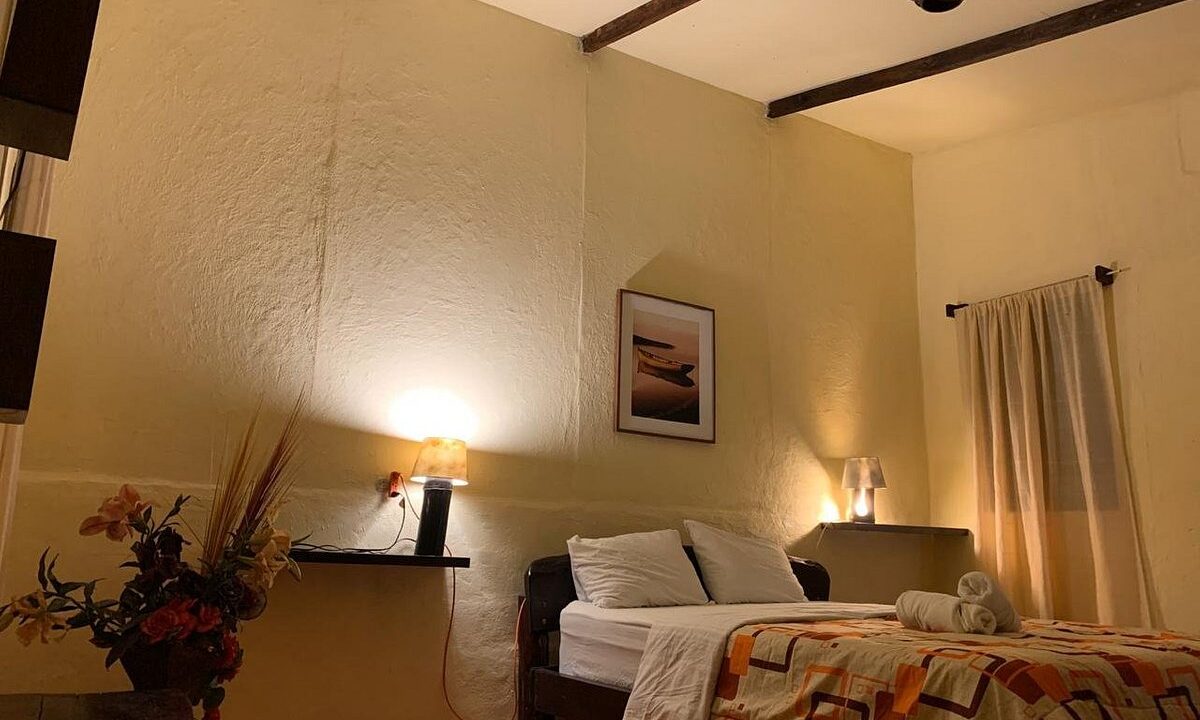 income property hotel ecolodge for sale la fortuna costa rica real estate arenal volcano hot springs premaculture river mountain waterfall for sale