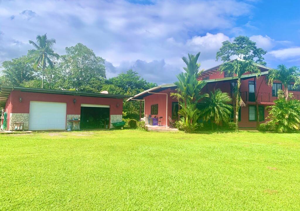 la fortuna hot spring costa rica real estate land for sale real estate arenal volcano