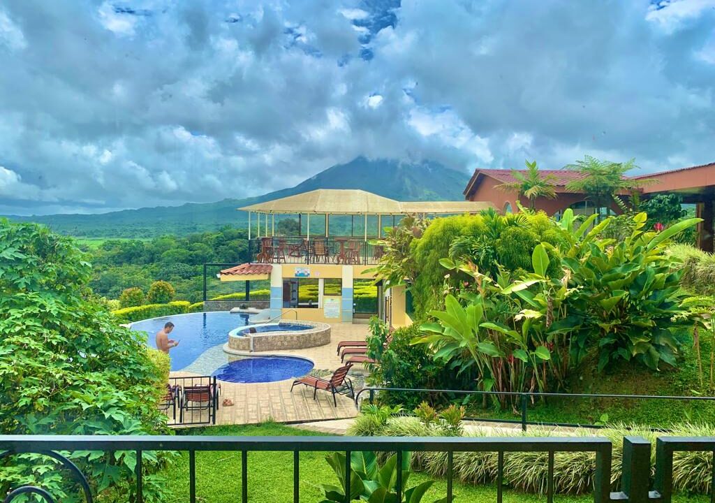 Hotel business for sale lake arenal volcano el castillo Costa Rica Real Estate