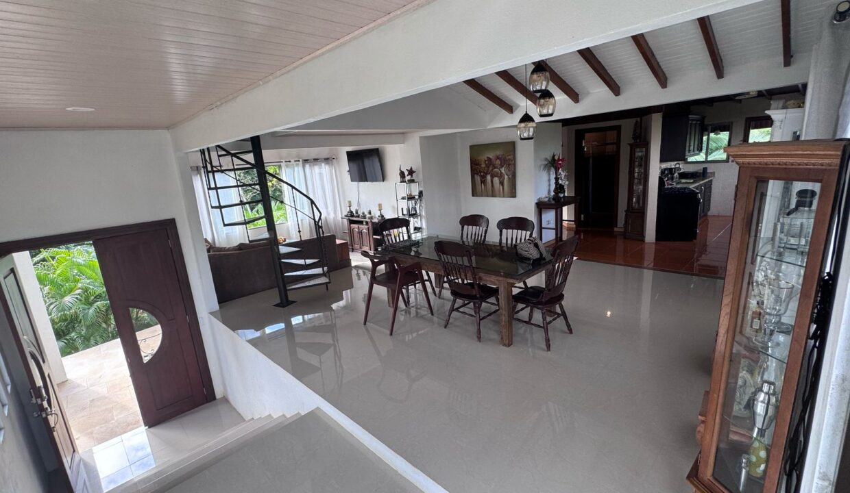 WhatsApp Image 2025-03-21 at 8.32.54 AM (2)