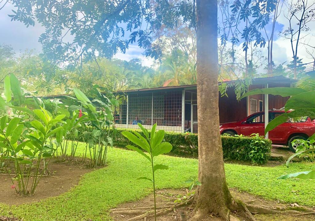 San Isidro La Fortuna hot spring Real Estate For Sale Costa Rica