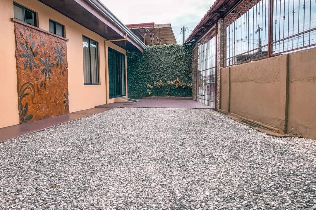 La Fortuna airbnb income property arenal volcano hot springs real estate Costa Rica turn-key