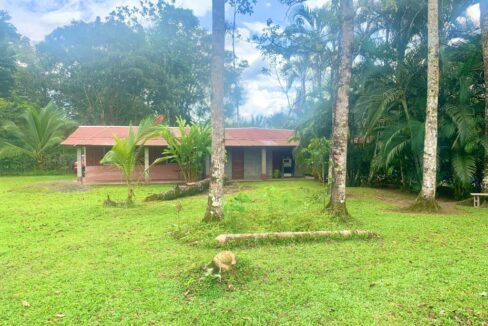 San Isidro La Fortuna hot spring Real Estate For Sale Costa Rica
