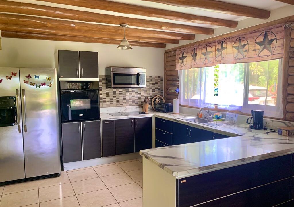 La Fortuna Income Property arenal volcano Real Estate AirBnB for sale Costa Rica