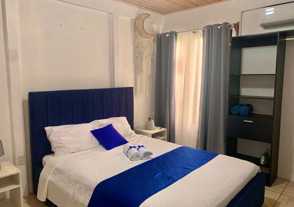 La Fortuna income property real estate arenal volcano hot spring costa rica airbnb