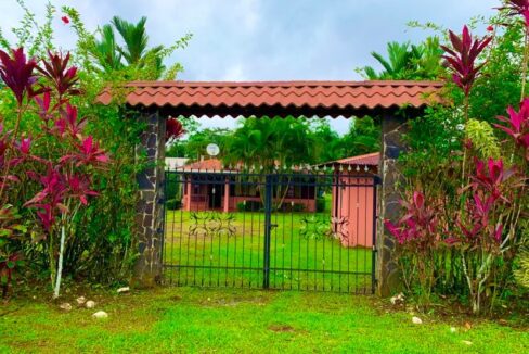 Santa Lucia La Fortuna Arenal Volcano hot Spring income property airbnb real estate for sale