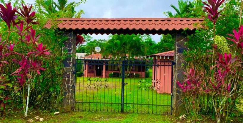 Santa Lucia La Fortuna Arenal Volcano hot Spring income property airbnb real estate for sale