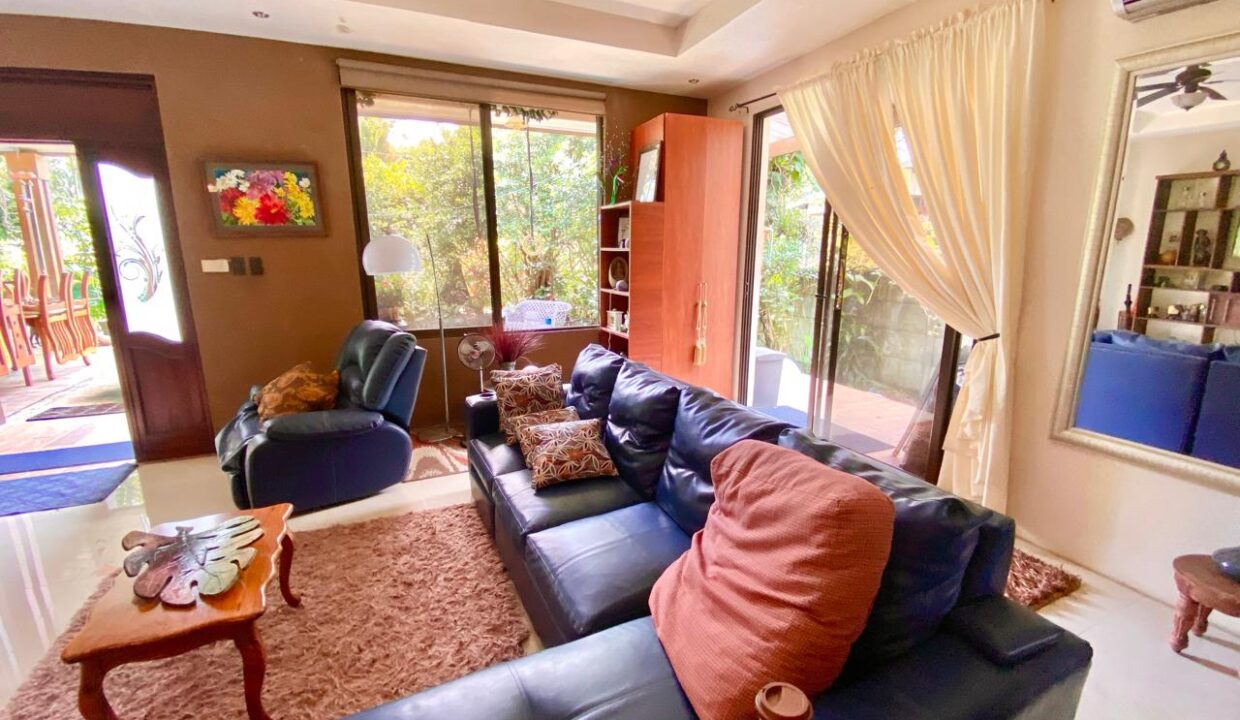 WhatsApp Image 2025-06-04 at 10.12.10 AM