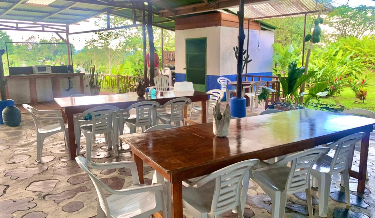 La Fortuna Retreat Income Property mini hotel restaurant real estate arenal Costa Rica