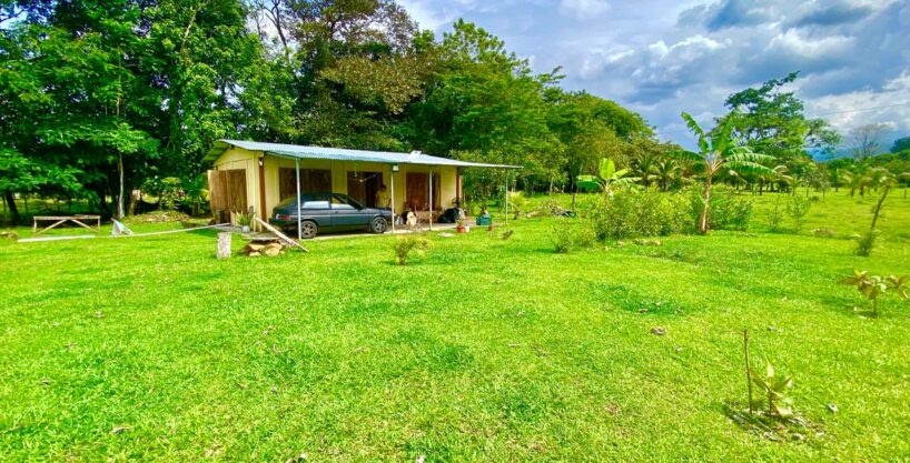 Private concrete house for sale in Chachagua near La Fortuna, Costa Rica, surrounded by lush nature