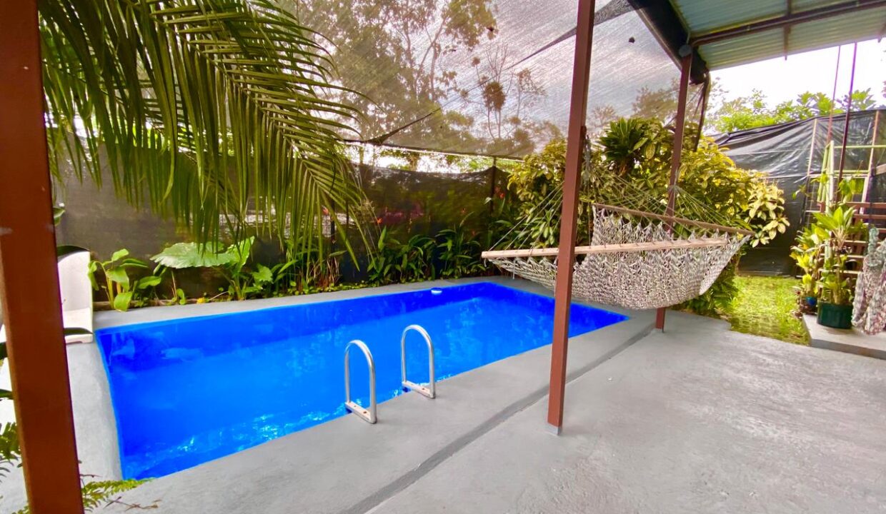 Private hammock and pool in lush jungle-style Airbnb in La Fortuna