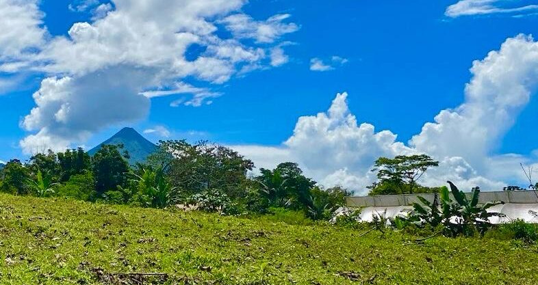 Costa Rica land for sale near Arenal Volcano with volcano views